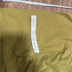 Lululemon align 25” high rise pants sz.4